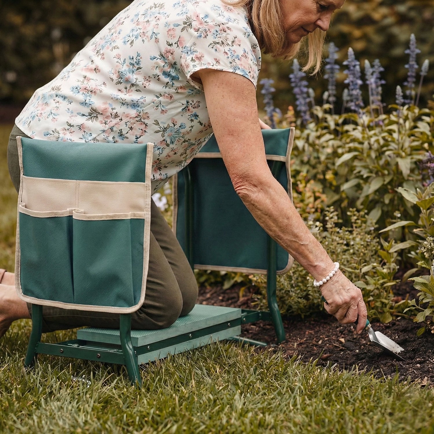 Kneeleux Garden Kneeler